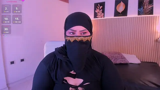 samanee_konn webcam