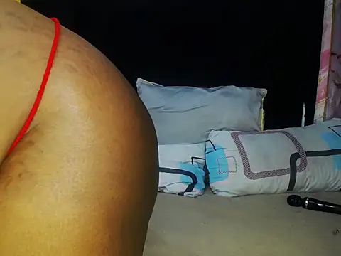 DarkCherryx webcam