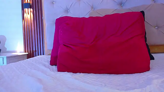 dayis_miller webcam