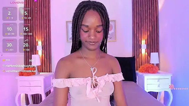 Chloebrunnie webcam