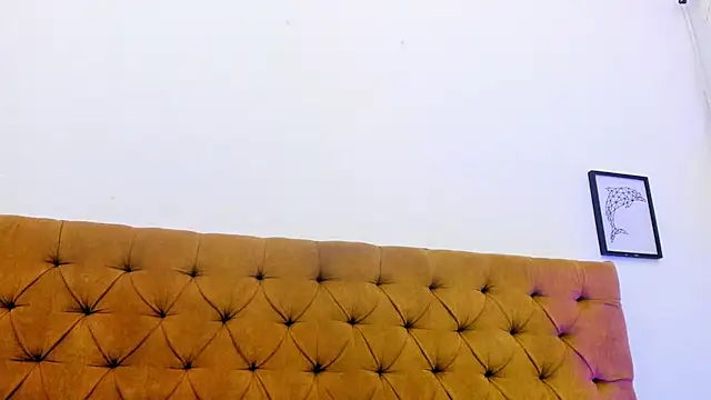 Katty_West webcam