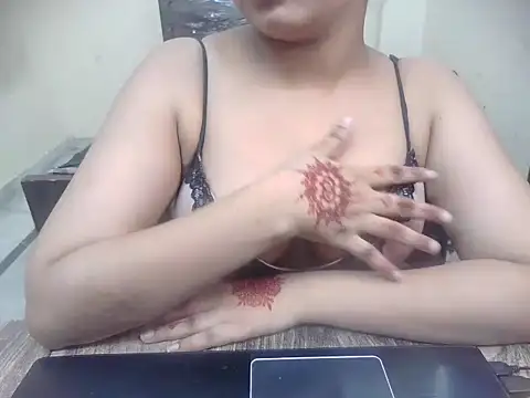 Bold-Divya1 webcam