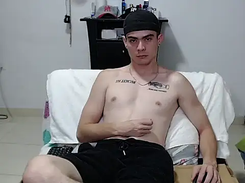 Zac_Efront webcam
