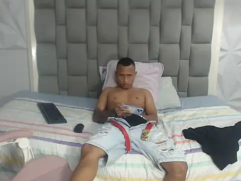 supreme_badboy2 webcam