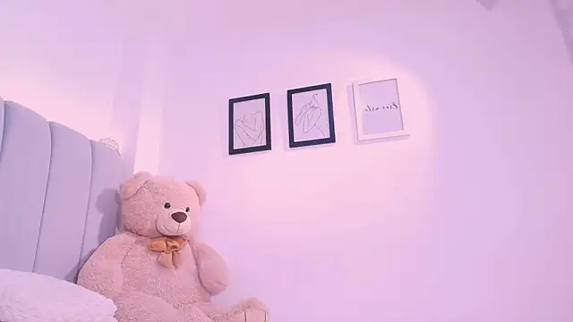 DannaHyde webcam