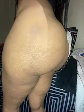 CandySlender18 webcam