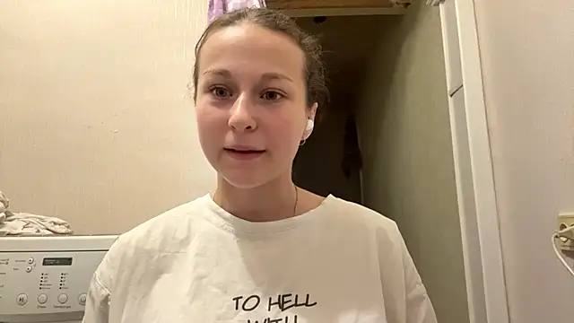 TaIliedGuest webcam