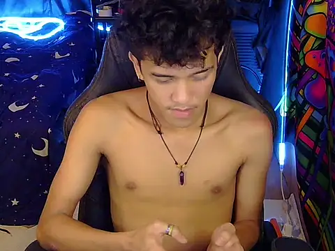 hugekenbigcock webcam