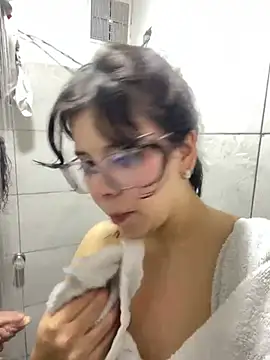 ScaraAndTomy webcam