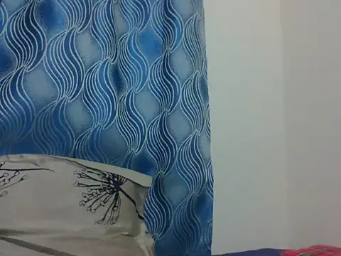 PrettyEve webcam