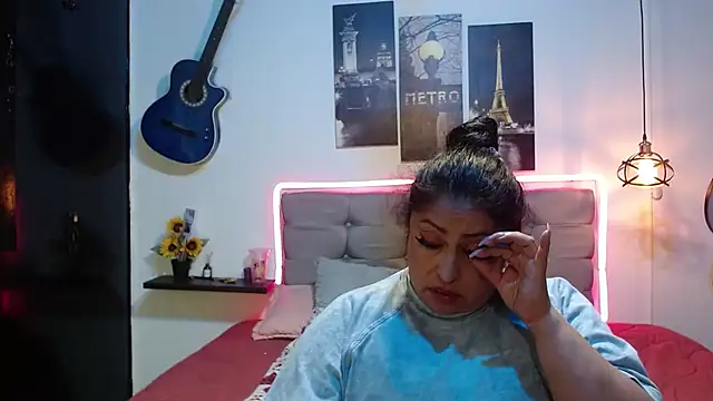 Keyla01_ webcam