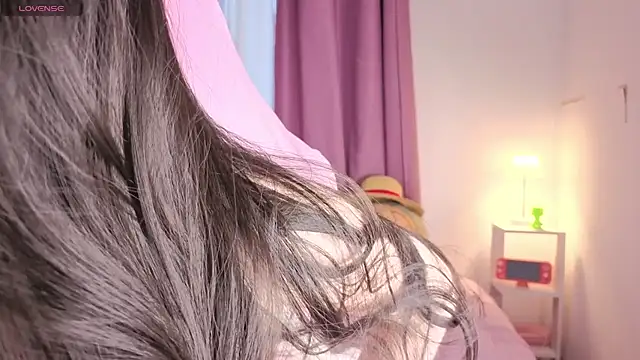 Gin_Lilah webcam