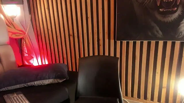 Adrian_Wolf webcam