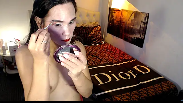 NinaDOM4CUM webcam