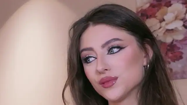 Sienna_Voss
