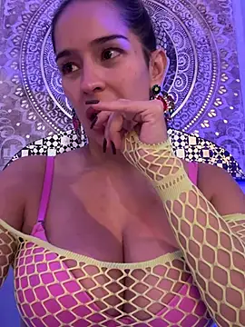 Mau_White ⛰ adult chat