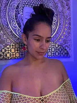 Mau_White webcam