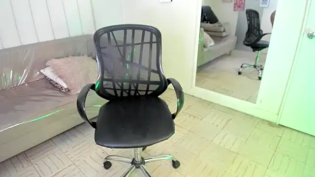 veronica_b07 webcam