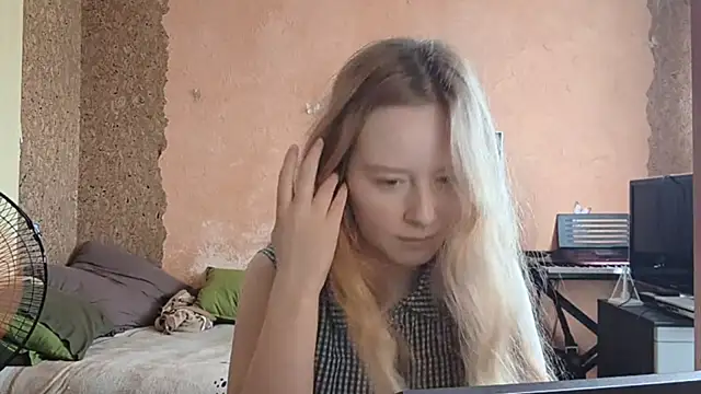 KateVibe_01 webcam