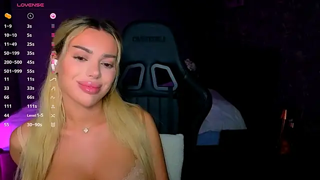 Ayla__Demir webcam