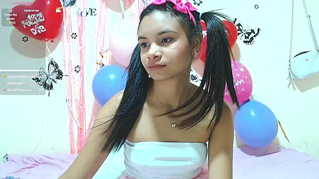 liz7skinny webcam