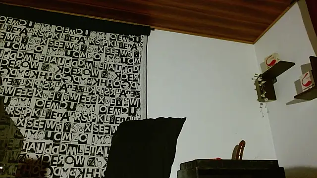 DULCE_ZOE webcam