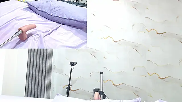 Emma_trons_ webcam