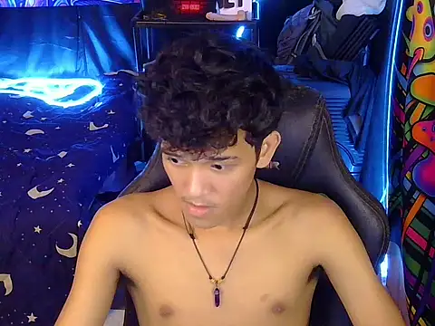 hugekenbigcock webcam