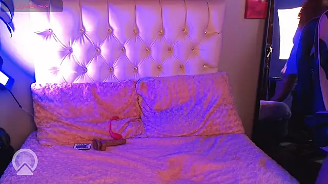 Anny_Evaanss_ webcam