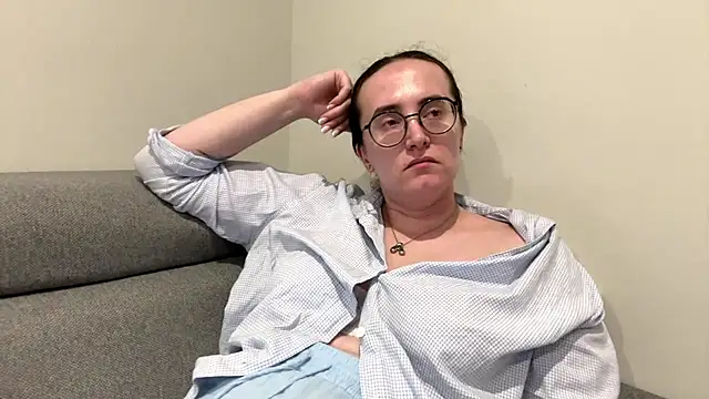 SofiaTease live cam on StripChat