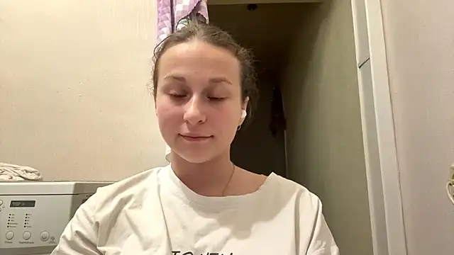 TaIliedGuest webcam