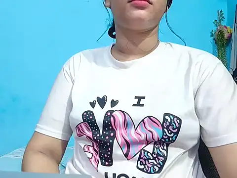 Adhiti_1 webcam