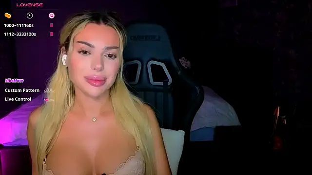 Ayla__Demir