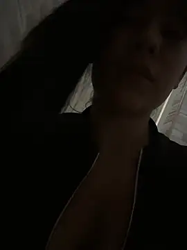 kim_monti webcam