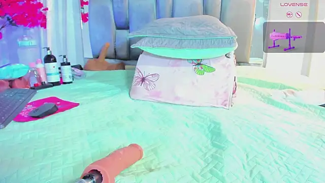 Antonellahorny69 webcam