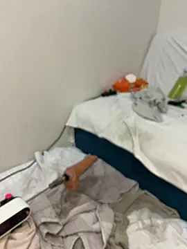 Ozge-SluttyScream69
