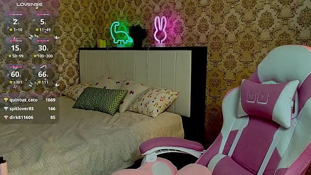 Ursula_Andres webcam