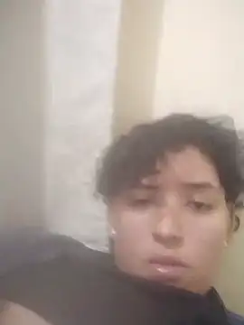 Tomboyhot77 webcam