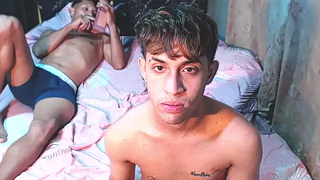 Wild_Squad webcam