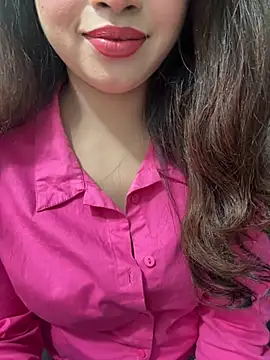 Yours_riya11 webcam