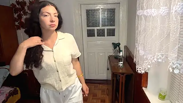 MargyClingingsmith webcam