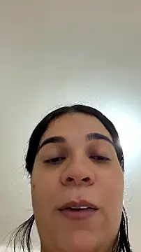 Siri_Luxx webcam