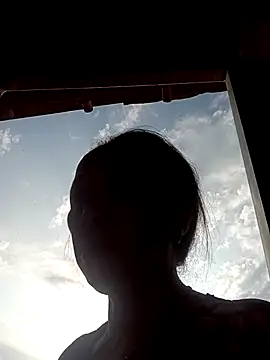 lylai18 webcam