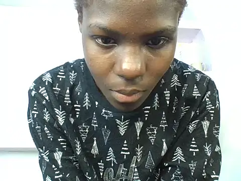 Lesley_pinkie webcam