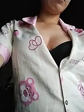 Magnolia_99 webcam