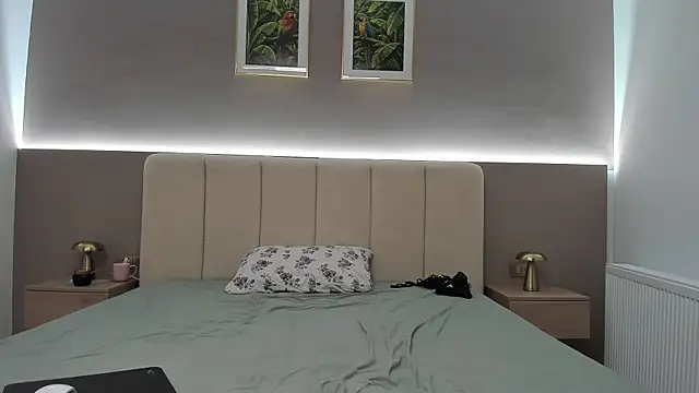 CamillaBlake webcam