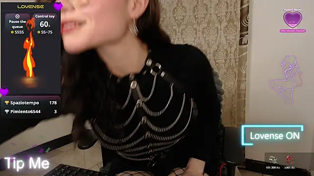 Alessandra_Shayk888 webcam