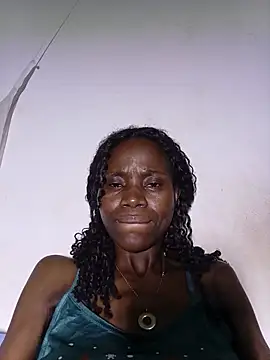 Prittty_slim_pussie webcam