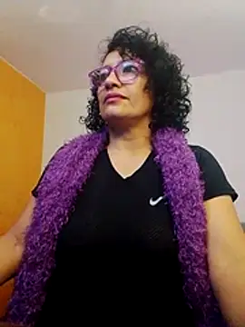 scarlet_wet webcam