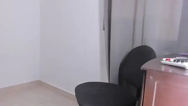 Emma_lean webcam